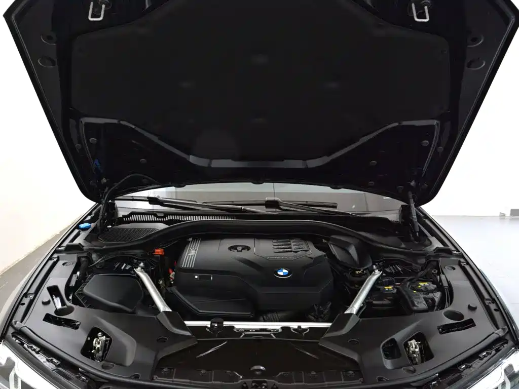 BMW 5 Series 2022