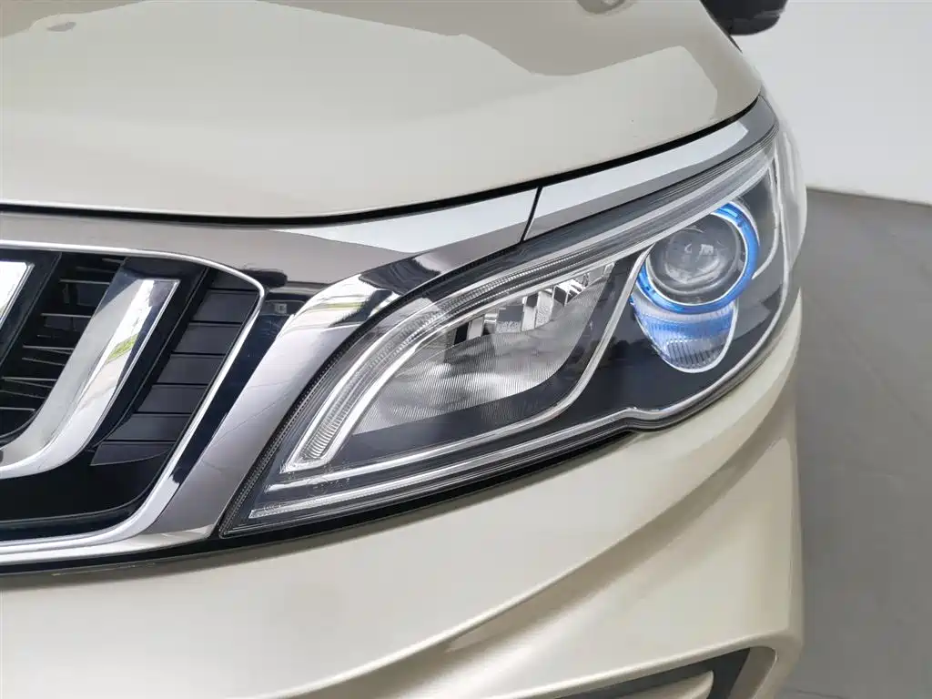 Geely Vision X3 2021 — фото 7