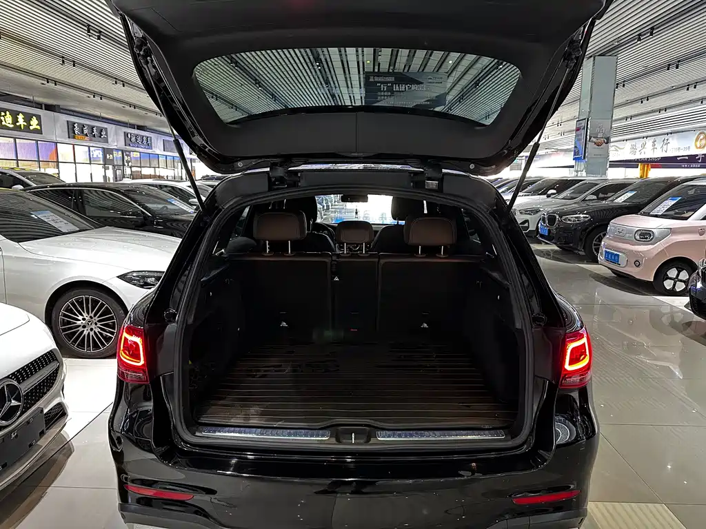 Mercedes-Benz GLC 2020 — фото 13