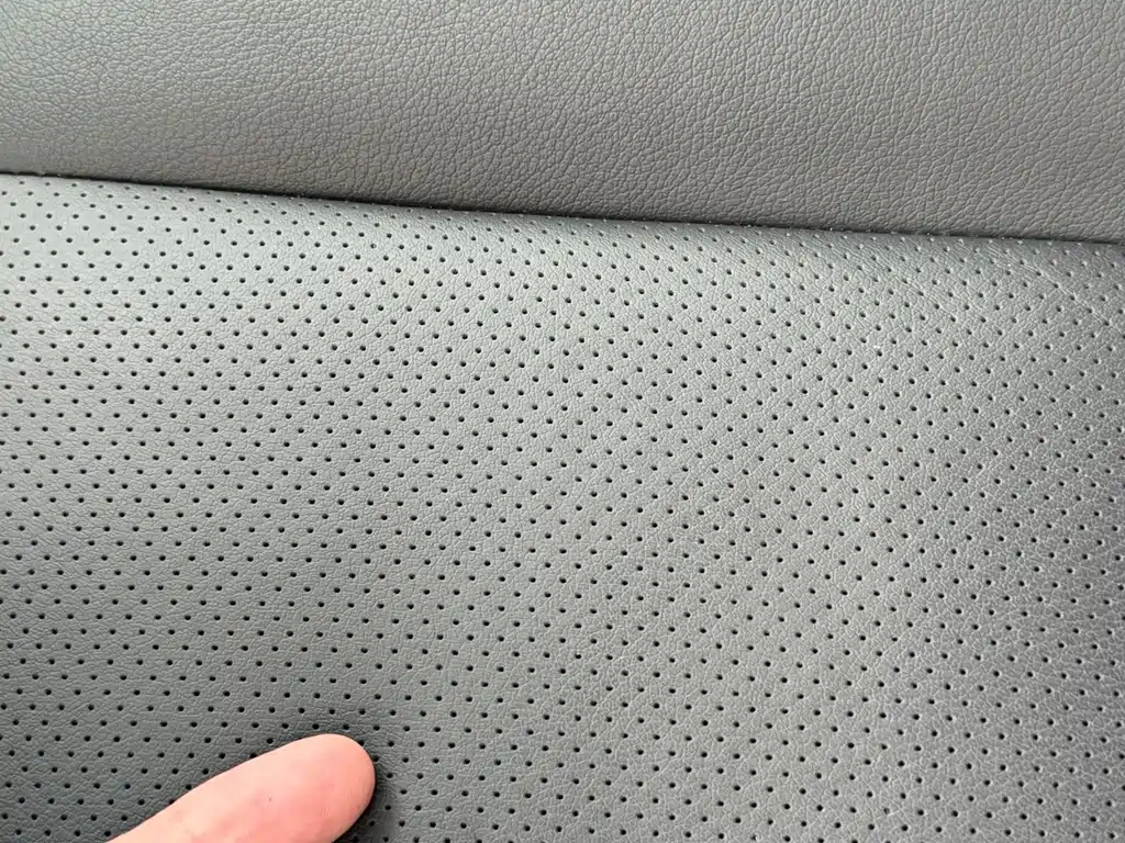 Subaru Forester 2015 — фото 11