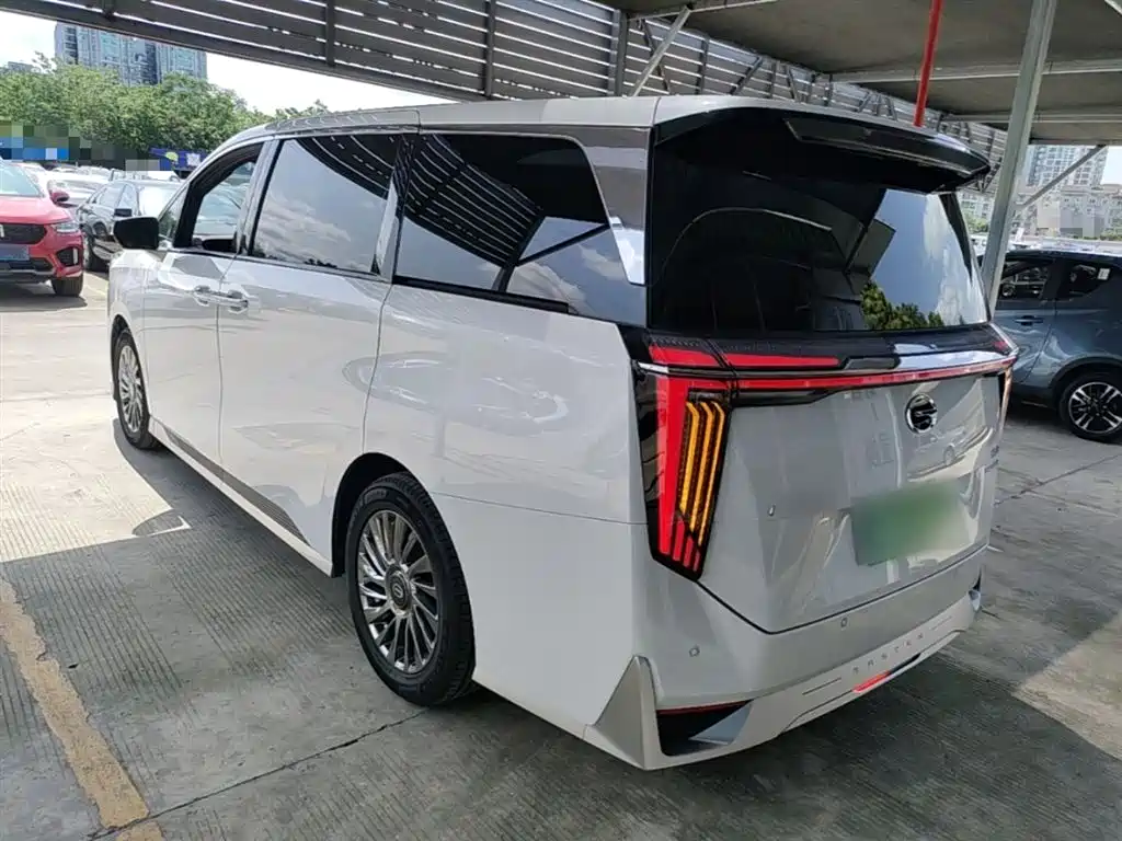 GAC Motor Trumpchi M8 2025 — фото 5