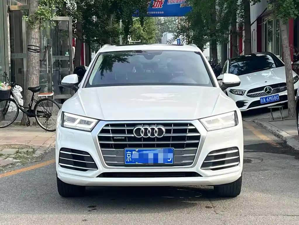 Audi Q5L 2019