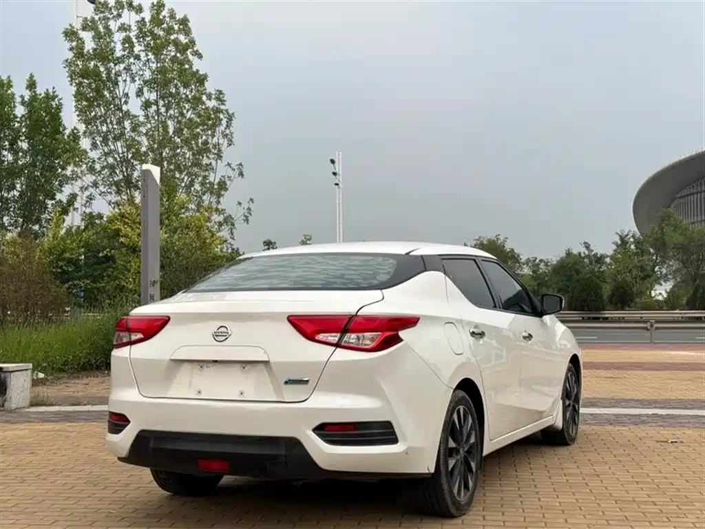 Nissan Bluebird 2019