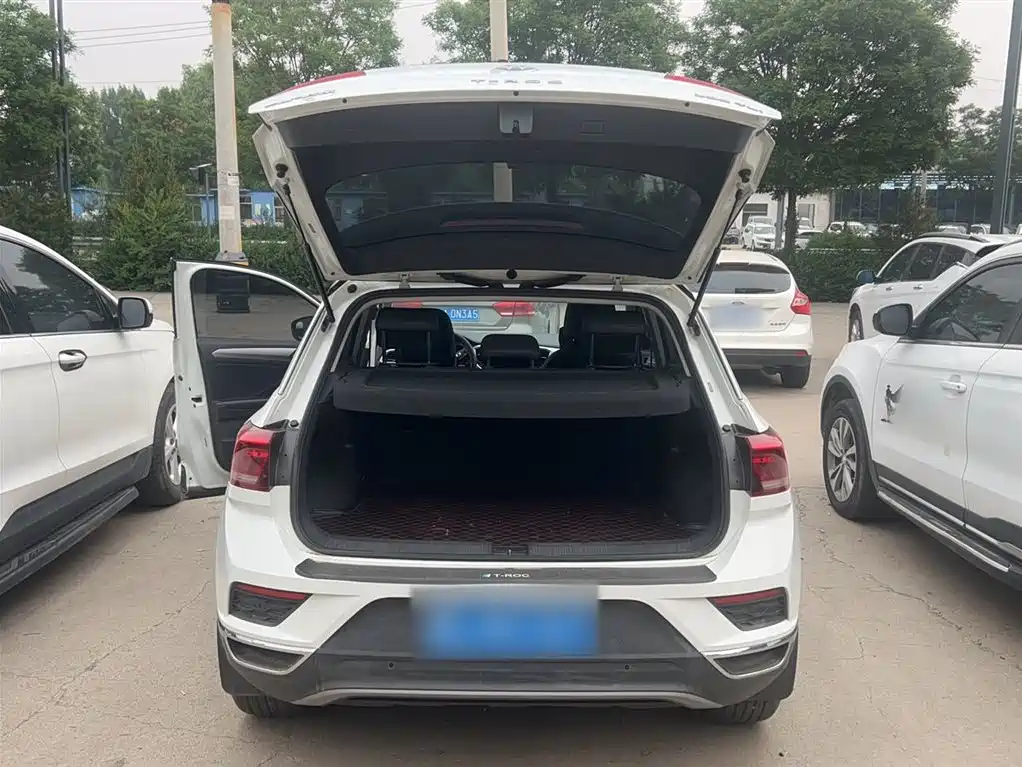 Volkswagen T-Roc 2021 — фото 16