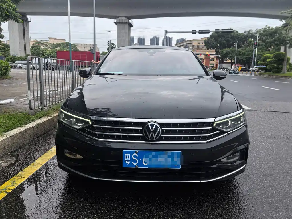 Volkswagen Magotan 2023