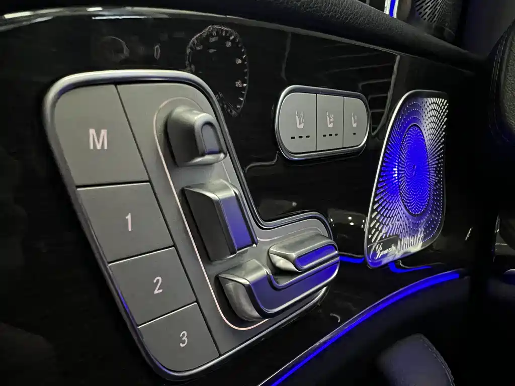 Mercedes-Benz GLS 2021 — фото 31