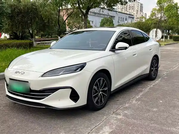 BYD Seal 06 2025