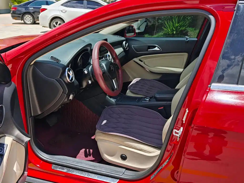 Mercedes-Benz GLA 2015 — фото 14