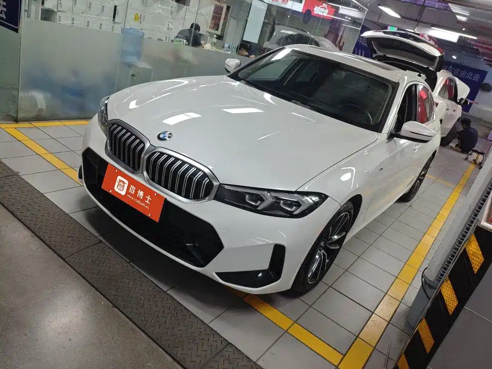 BMW 3 Series 2024