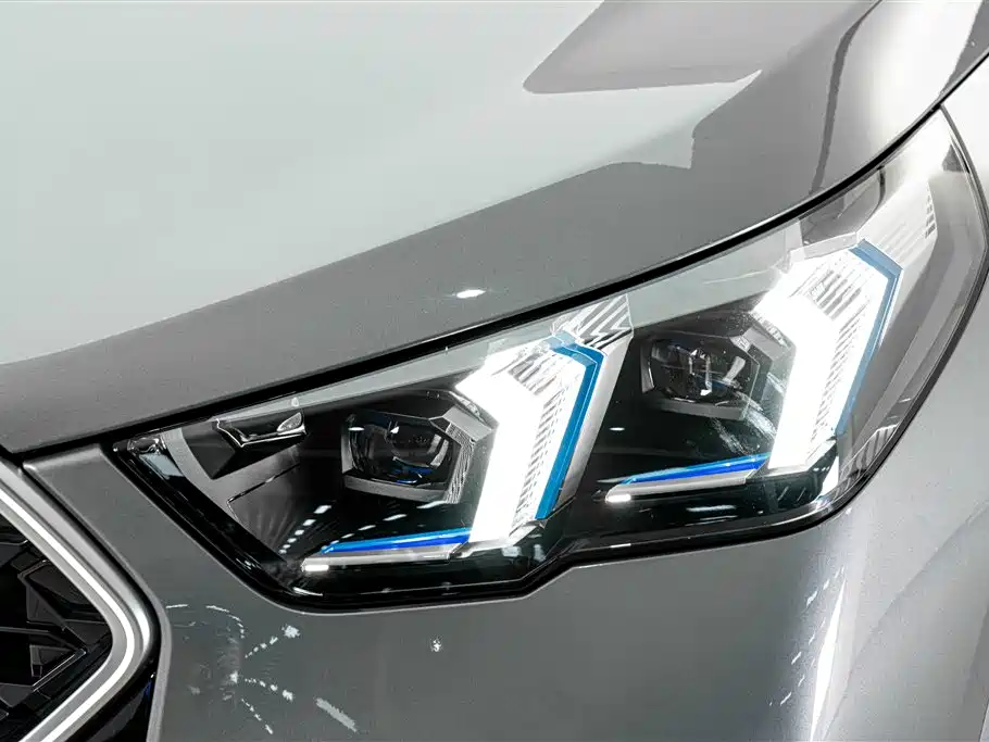 BMW X2 2025 — фото 4