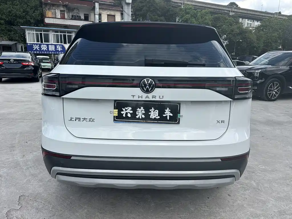 Volkswagen Tharu 2025