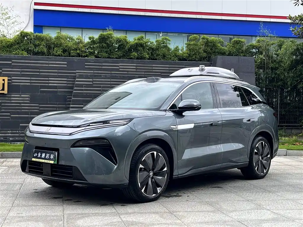 BYD Tang L 2025 — фото 1