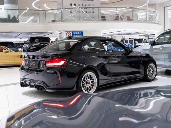 BMW M2 2019