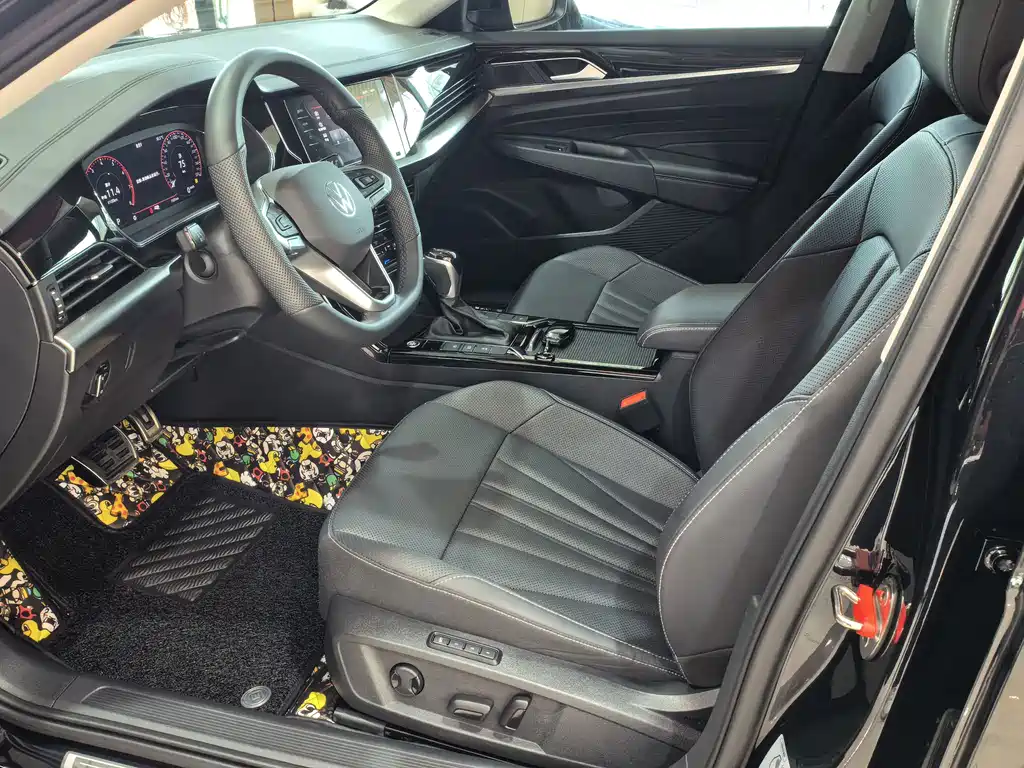 Volkswagen Passat 2025