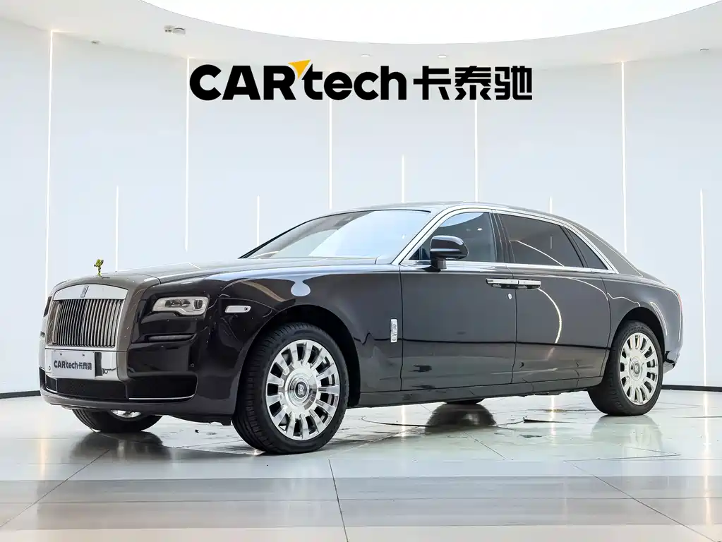 Rolls-Royce Ghost 2016 — фото 1