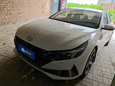 Hyundai Elantra 2021