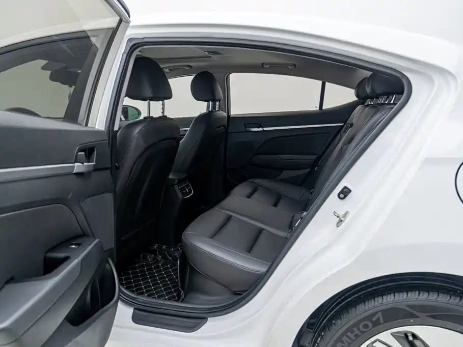 Hyundai Lingdong plug-in hybrid 2020 — фото 17