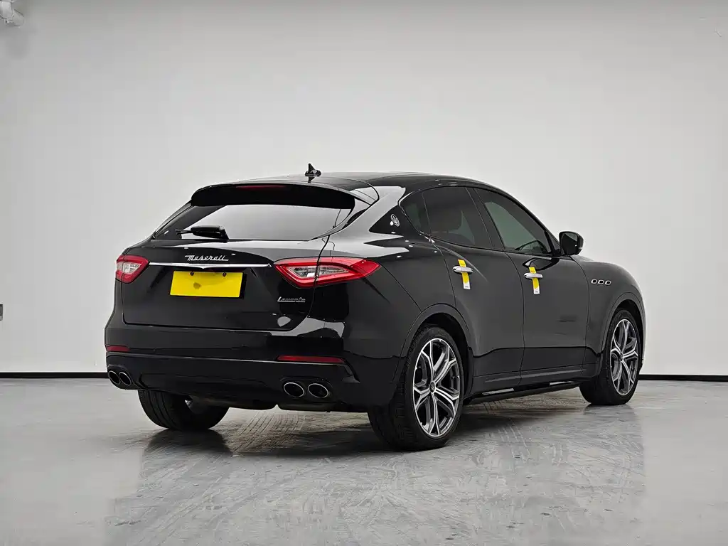 Maserati Levante 2017 — фото 4