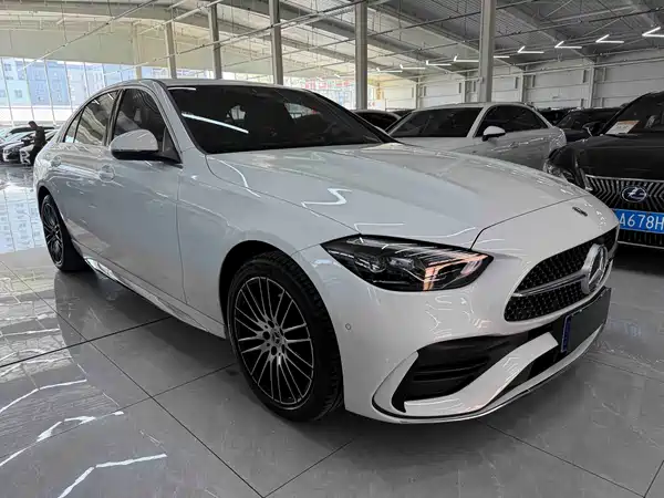 Mercedes-Benz C-Class 2023