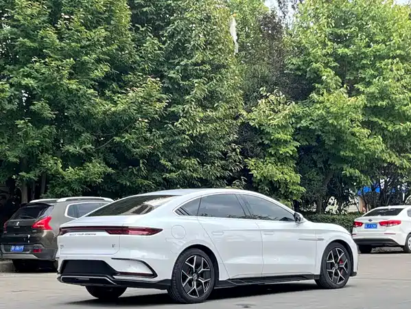 BYD Han 2022