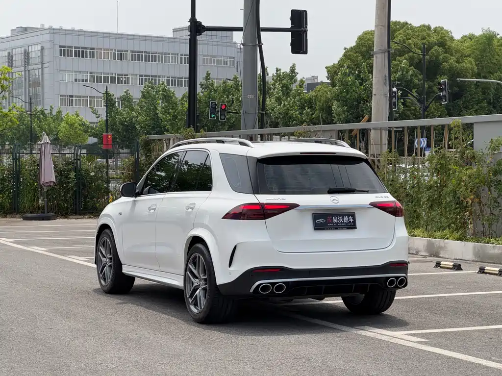 Mercedes-Benz GLE AMG 2026 — фото 6