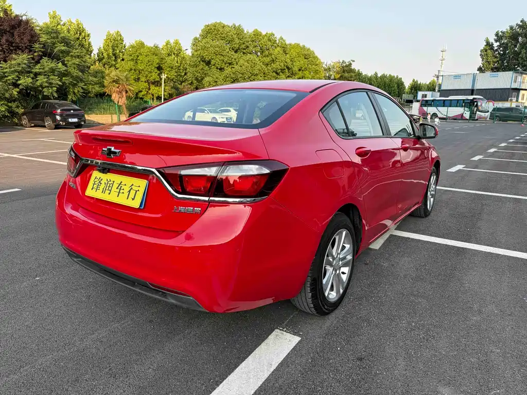 Chevrolet Cruze 2015