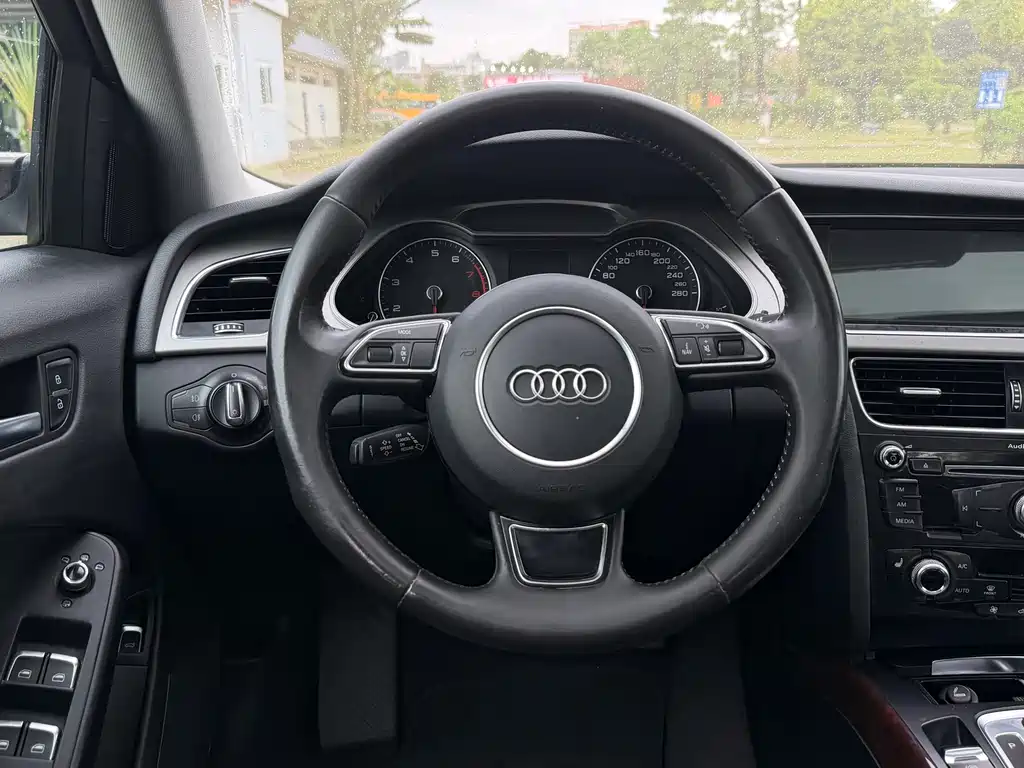 Audi A4L 2016 — фото 8