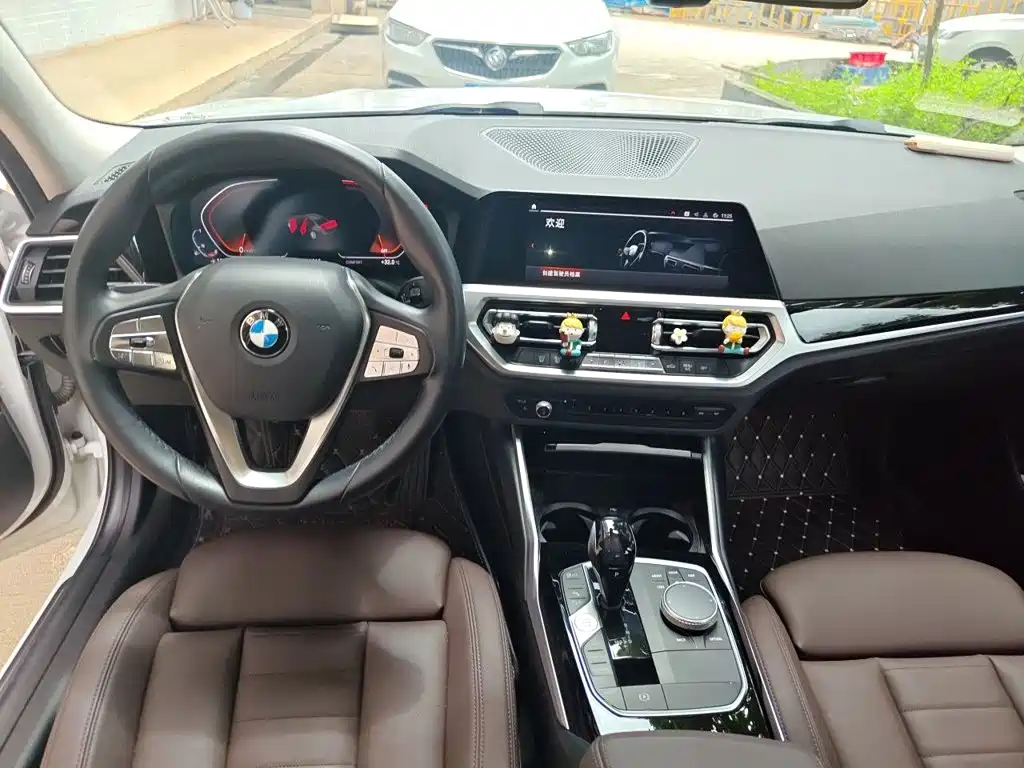 BMW 3 Series 2020 — фото 10