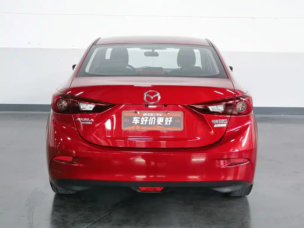 Mazda 3 Axela 2016