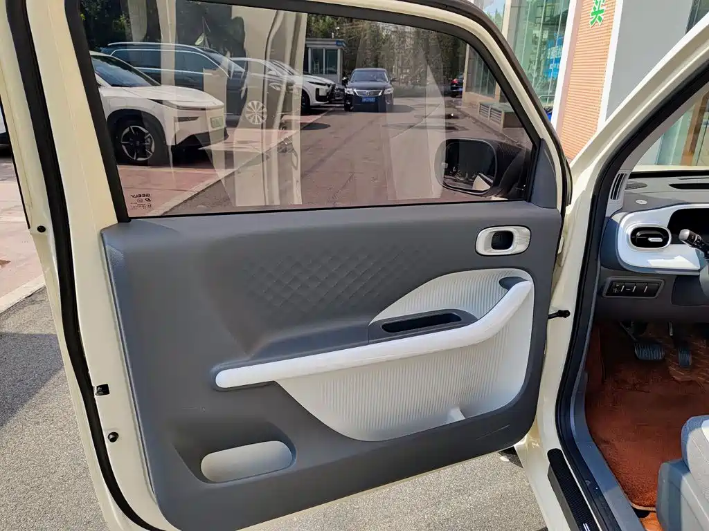 Geely Galaxy Panda 2025