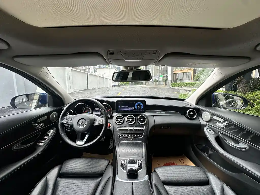 Mercedes-Benz C-Class 2018 — фото 14