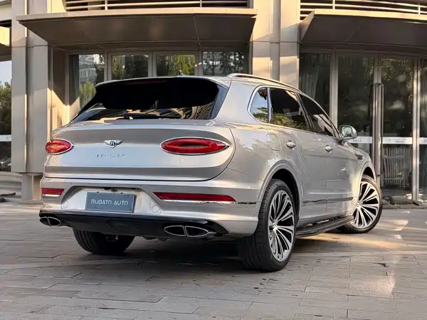 Bentley Bentayga 2021