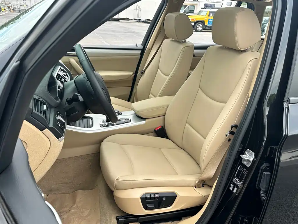 BMW X3 2017 — фото 19