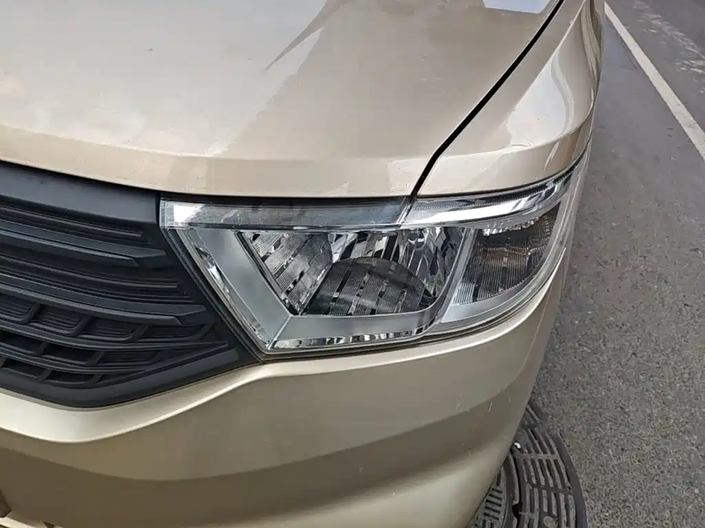 Wuling Hongguang V 2022 — фото 24