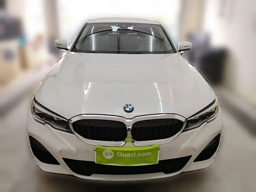 BMW 3 Series 2021