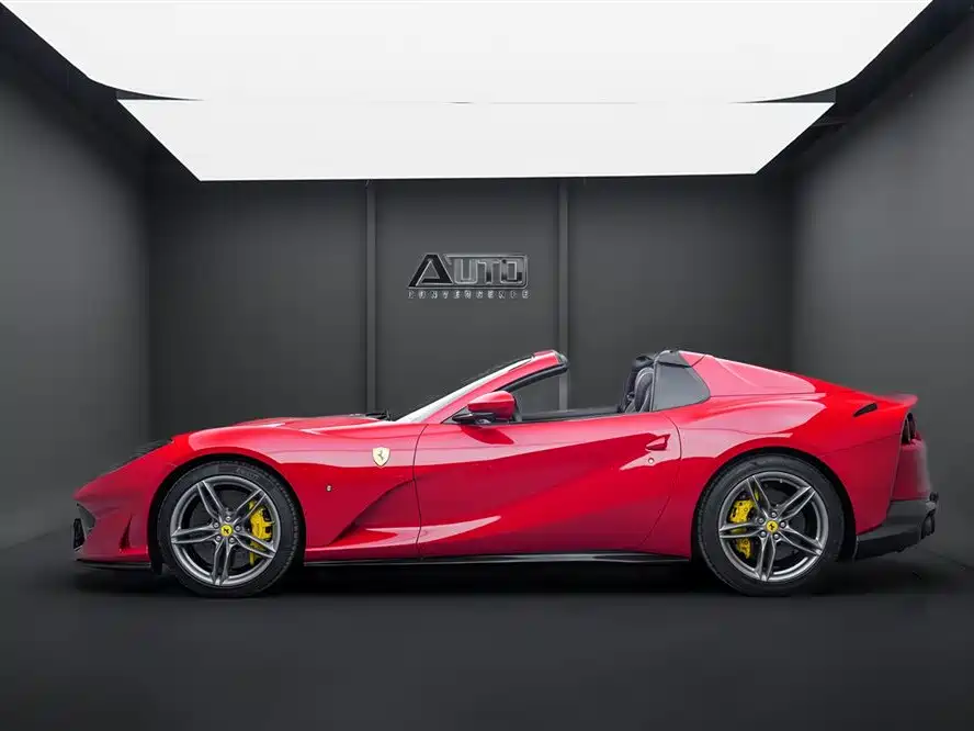 Ferrari 812 2022 — фото 5