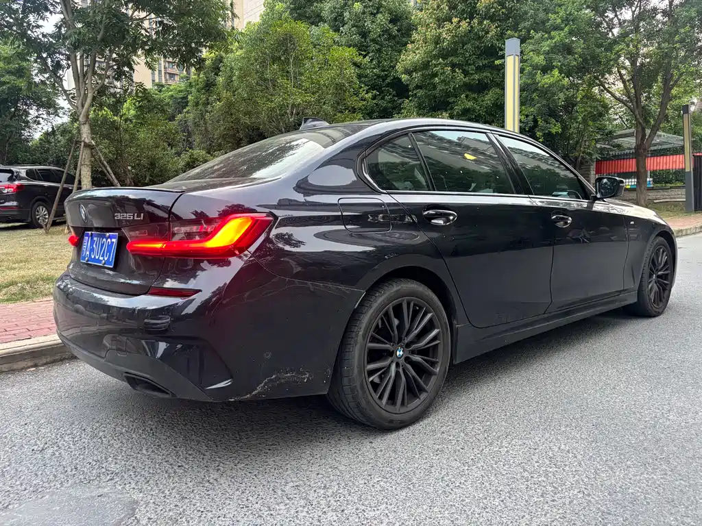 BMW 3 Series 2020 — фото 10