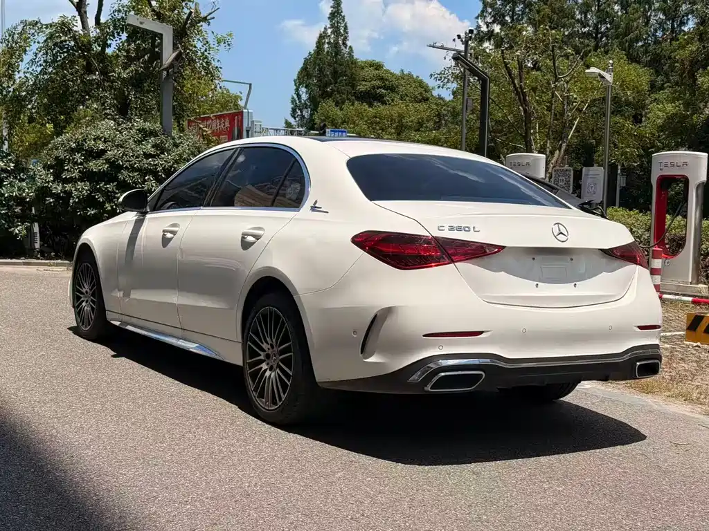 Mercedes-Benz C-Class 2023 — фото 14