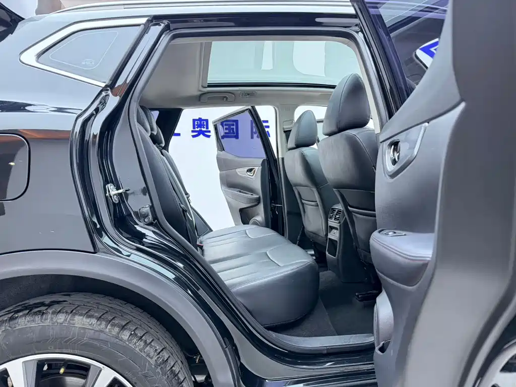 Nissan Qashqai 2023 — фото 17