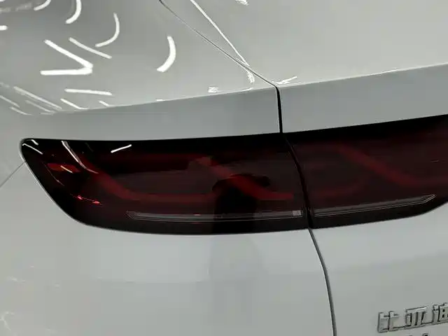 BYD Qin L 2025 — фото 15