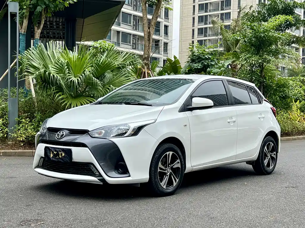 Toyota Yaris L 2020