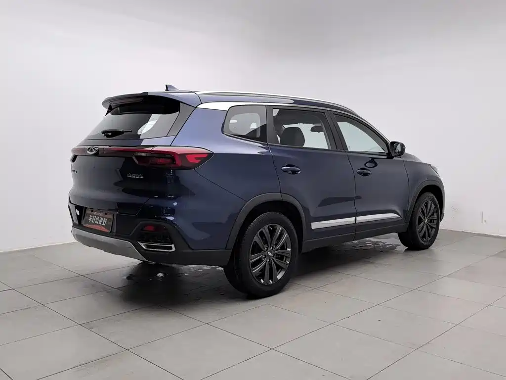 Chery Tiggo 8 2023 — фото 2