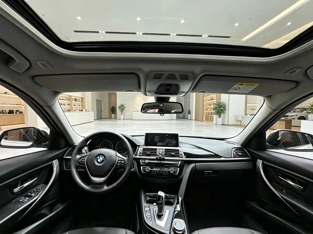 BMW 3 Series 2017