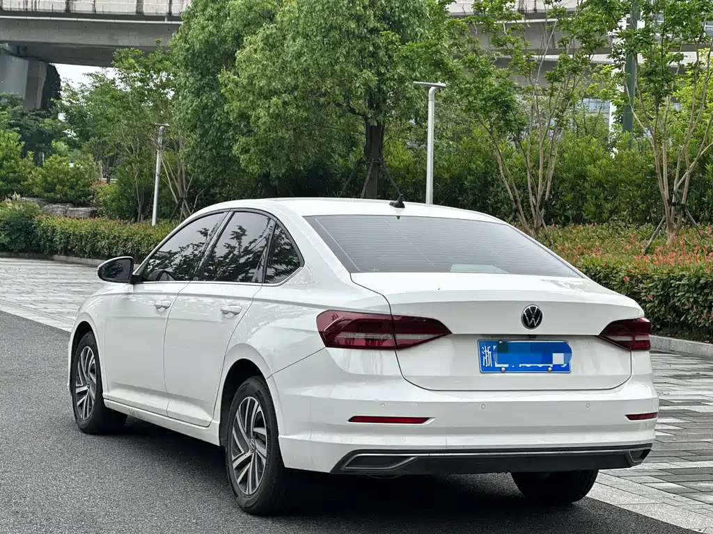 Volkswagen Lavida 2022