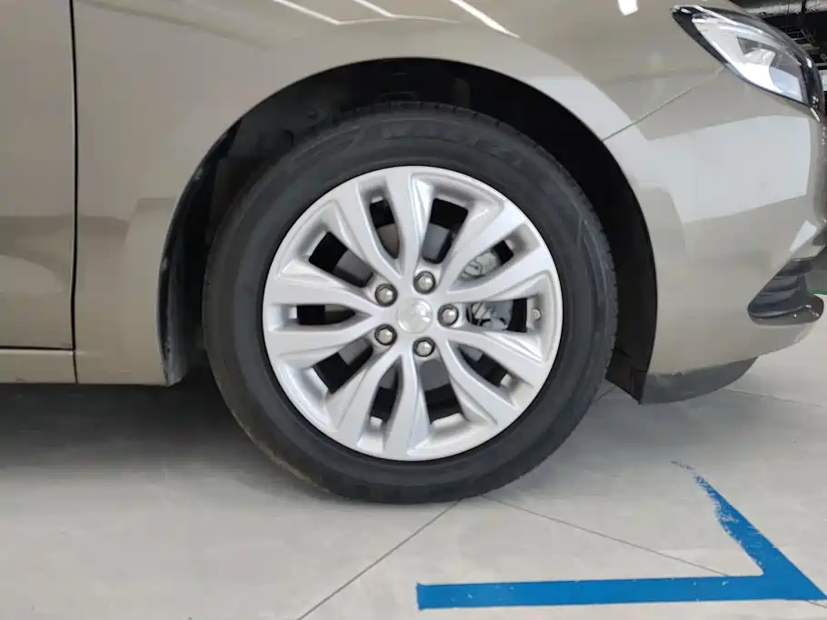 Buick Excelle 2020