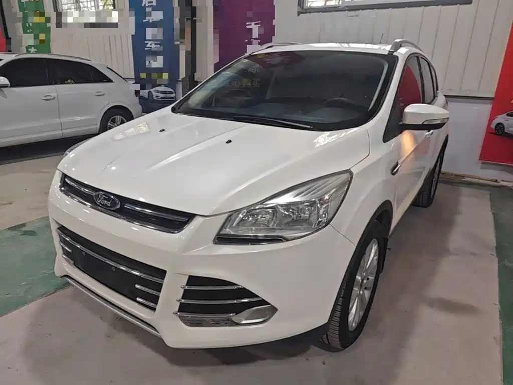 Ford Kuga 2015 — фото 2