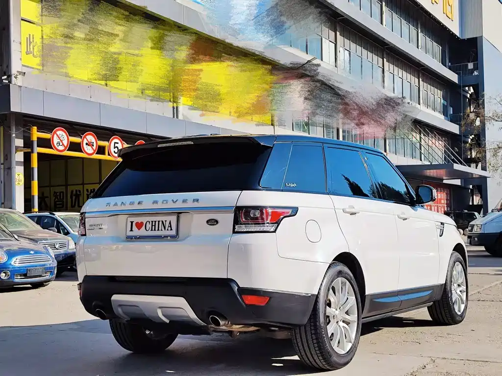 Land Rover Range Rover Sport 2015 — фото 11
