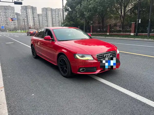 Audi A4L 2012