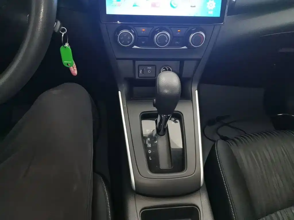 Nissan Sylphy 2023 — фото 14