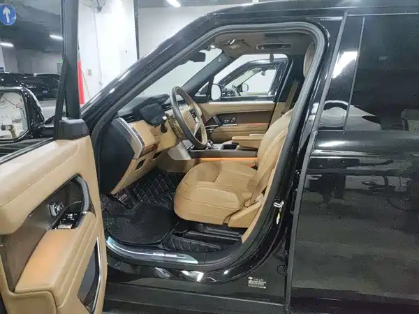 Land Rover Range Rover 2024